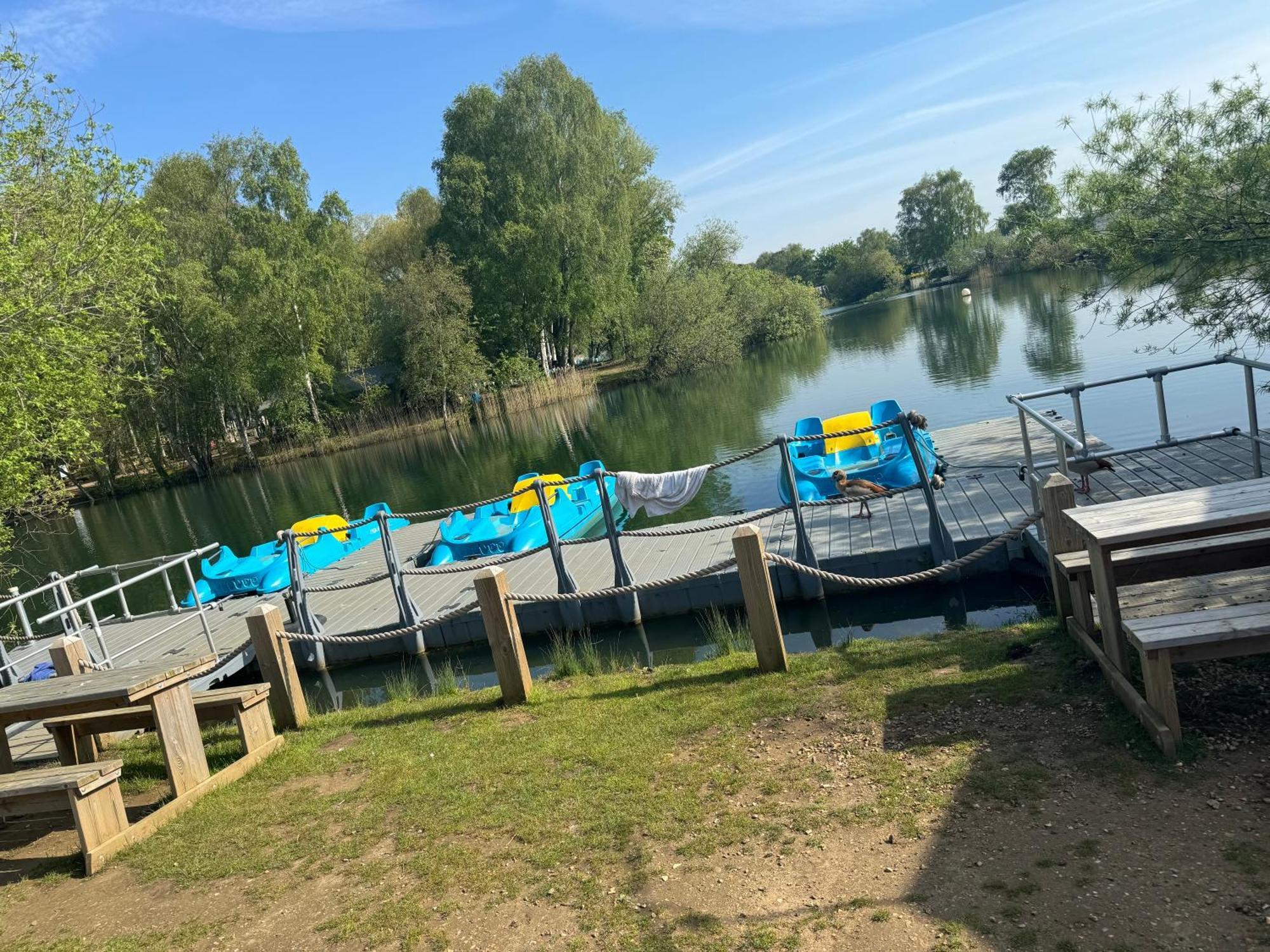 Lakeside Dorchester Lodge - Hot Tub With Fishing Peg Tattershall Exteriér fotografie